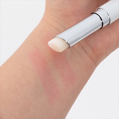 Kompozycja - Aggie colour-changing lipstick with hyaluronic acid and vitamin E