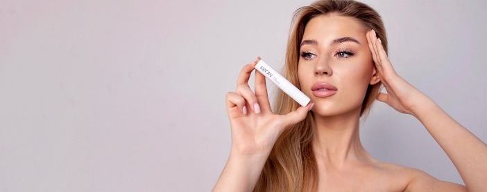 Kompozycja - Orphica Brow strengthening eyebrow conditioner with nettle and ginseng extract