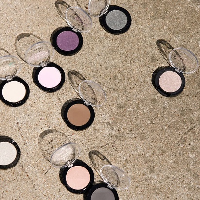Kompozycja - Nutridome Glossy Champagne pearl shimmer eyeshadow with natural mineral