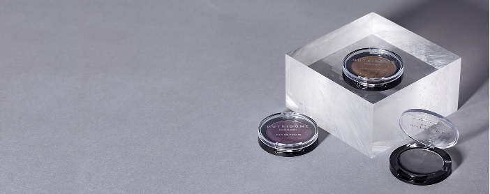 Kompozycja - Nutridome Glossy Champagne pearl shimmer eyeshadow with natural mineral